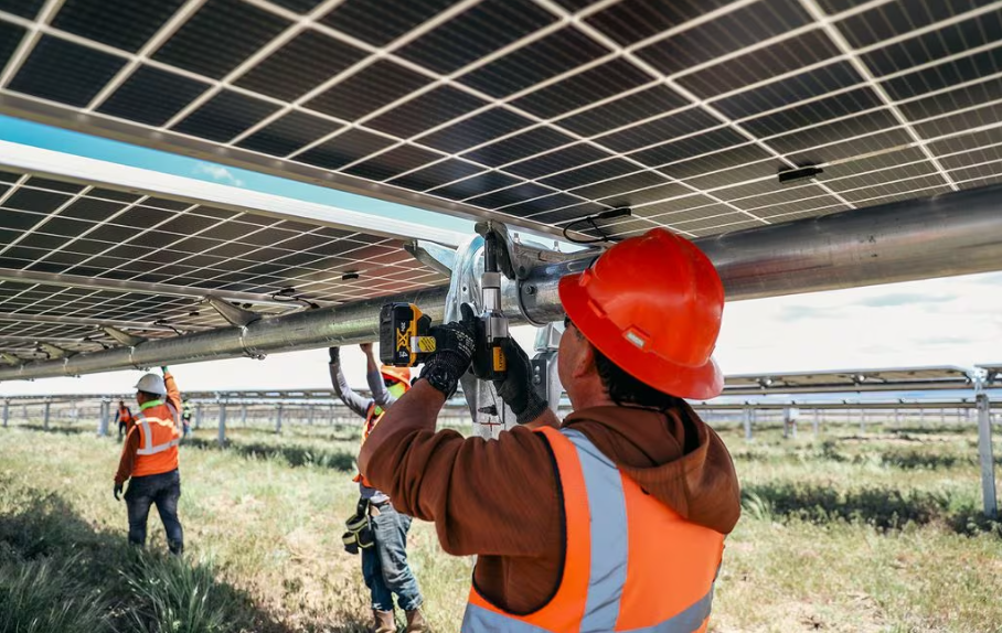 In Utah’s construction boom, solar jobs are leading out